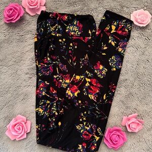 LuLaRoe Watercolor Floral Tall & Curvy Leggings